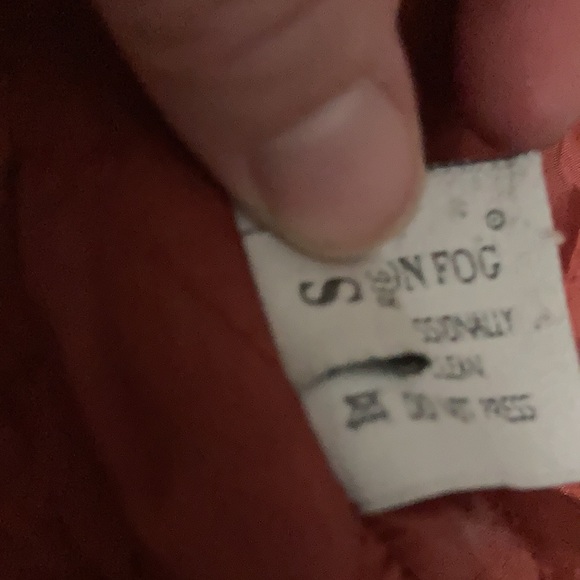 London Fog iridescent coat with buckle and faux fur - Picture 8 of 8